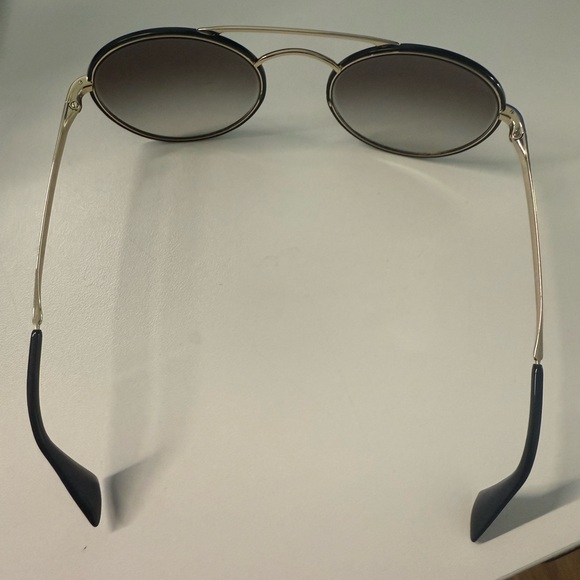 Prada Sunglasses - Picture 5 of 13